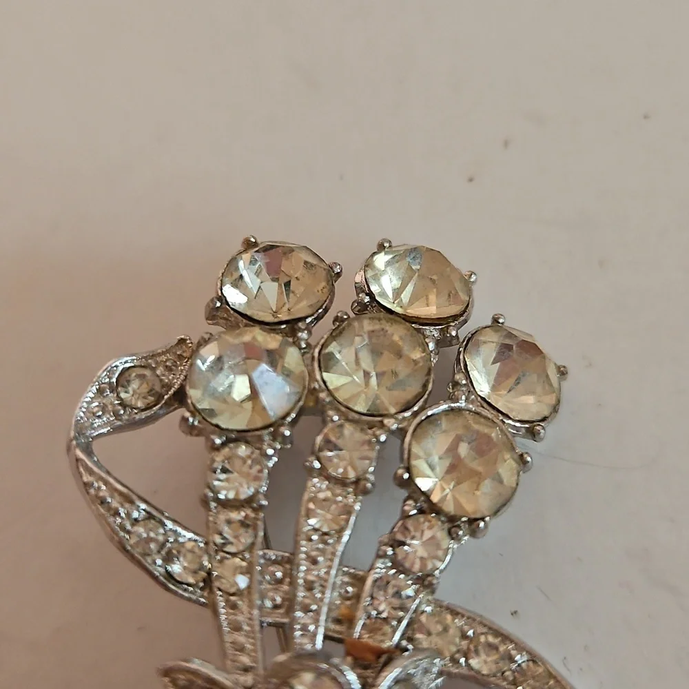 N/A victorian style